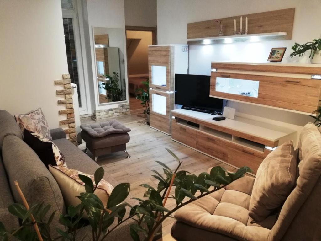 Galeria Stastie Apartment Senec Exterior photo